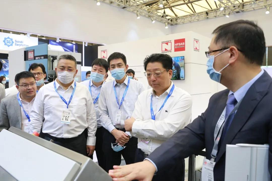 堅持“走出去”“引進來” 持續(xù)打造以市場為導(dǎo)向、產(chǎn)學(xué)研結(jié)合的線纜科技創(chuàng)新體系